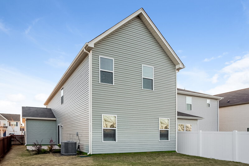 1,895/Mo, 12946 Hill Pine Rd Midland, NC 28107 Rear View 2