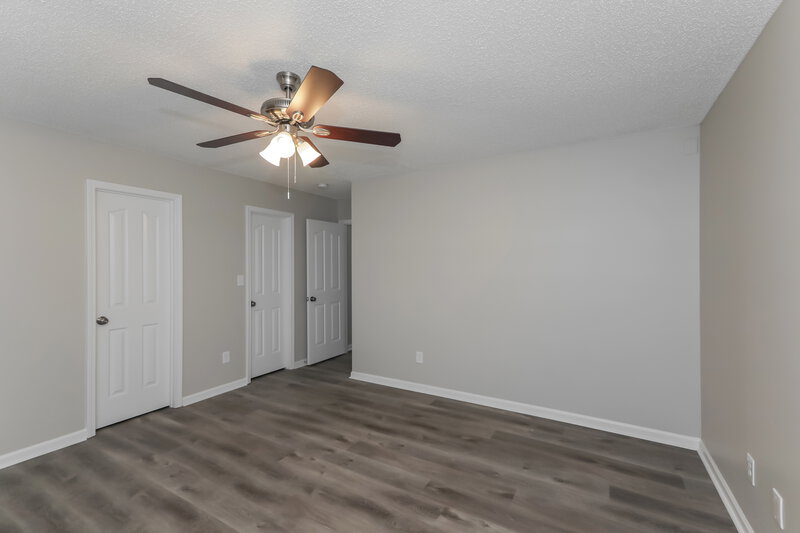 2,740/Mo, 12104 Stewarts Crossing Dr Charlotte, NC 28215 Main Bedroom View 2