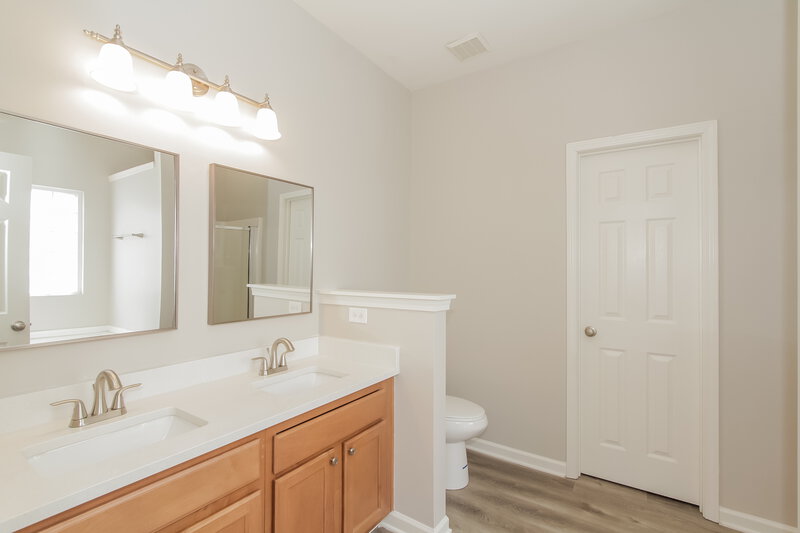 2,330/Mo, 2009 Darbywine Dr Charlotte, NC 28216 Misc View 9