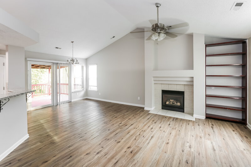 2,110/Mo, 1040 Sandy Point Dr SW Concord, NC 28025 Living Room View