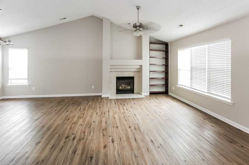 2,110/Mo, 1040 Sandy Point Dr SW Concord, NC 28025 Living Room View 2