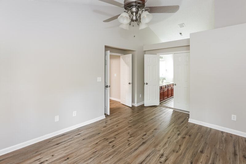 2,110/Mo, 1040 Sandy Point Dr SW Concord, NC 28025 Main Bedroom View