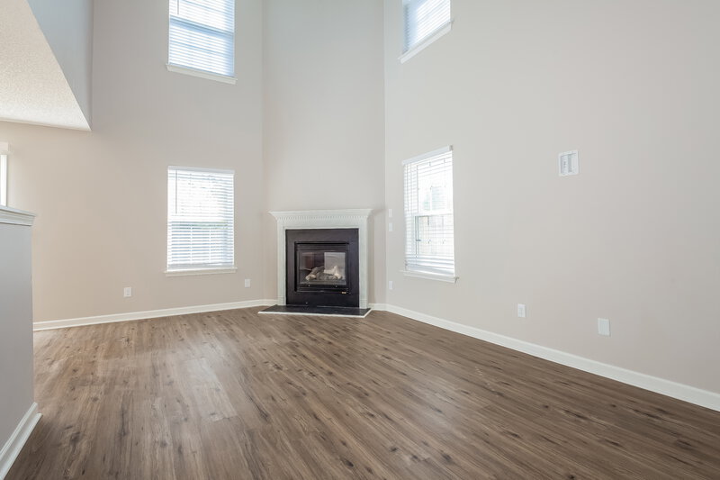 1,975/Mo, 3035 Teton Dr Gastonia, NC 28054 Living Room View