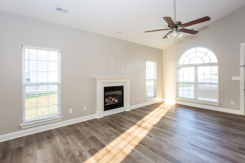 1,680/Mo, 3220 Elliot Jacob Ave Kannapolis, NC 28083 Living Room View