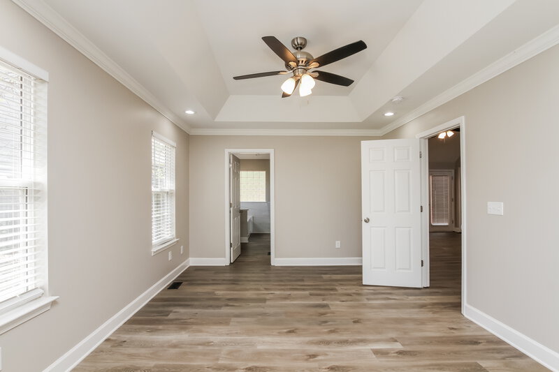 2,435/Mo, 5118 Chestnut Knoll Ln Charlotte, NC 28269 Main Bedroom View