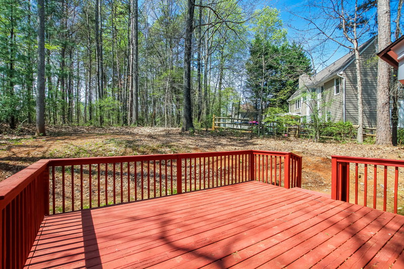 2,435/Mo, 5118 Chestnut Knoll Ln Charlotte, NC 28269 Rear View
