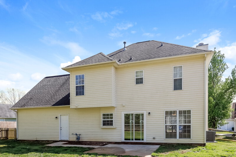 2,115/Mo, 6104 Brick Landing Dr Monroe, NC 28110 Rear View