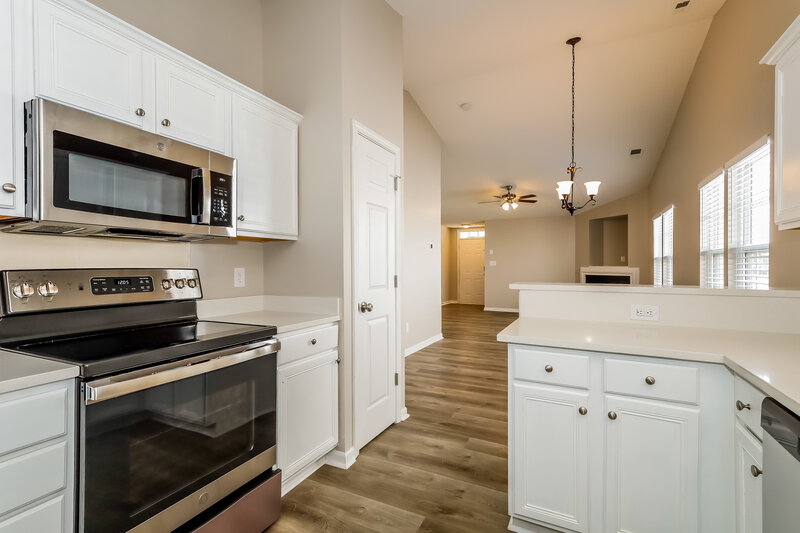 1,720/Mo, 3031 Salmon River Dr Monroe, NC 28110 Kitchen View 3