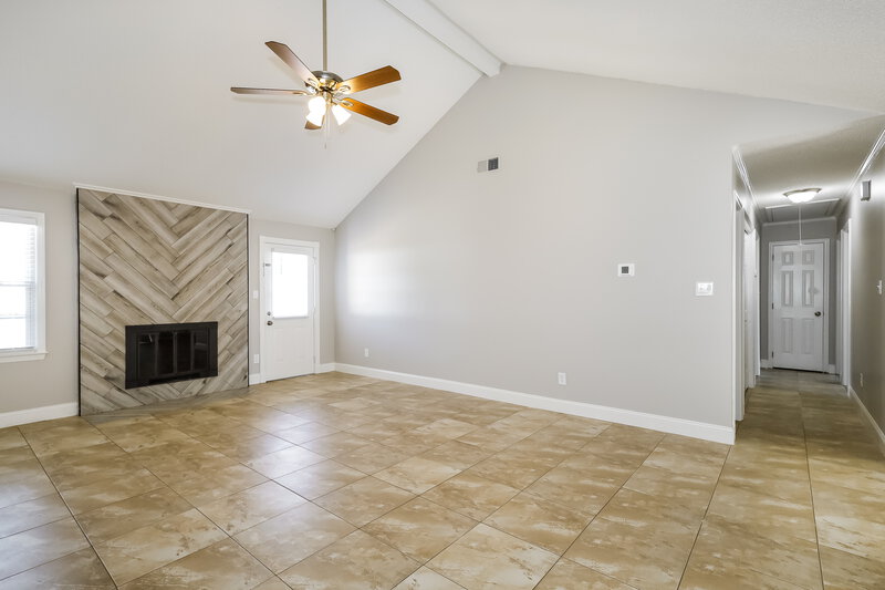 2,340/Mo, 14913 Forest Mist Way Charlotte, NC 28273 Living Room View