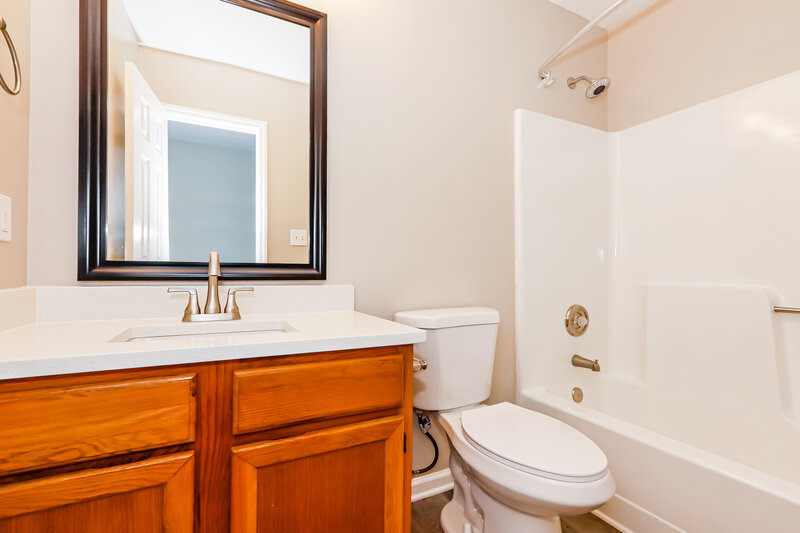 2,335/Mo, 703 Selma Burke Ln Matthews, NC 28105 Main Bathroom View