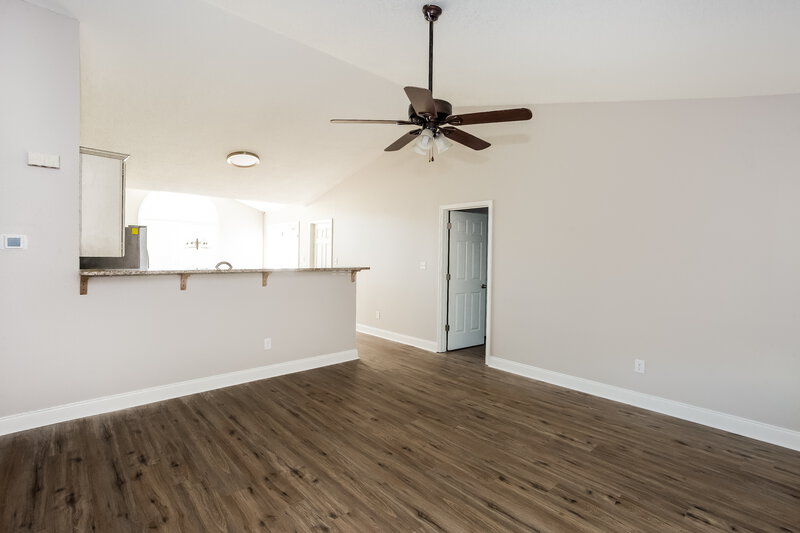 1,785/Mo, 1019 Castle Rock Ct # A1 Concord, NC 28025 Living Room View