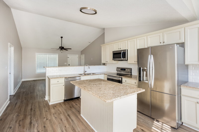 1,785/Mo, 1019 Castle Rock Ct # A1 Concord, NC 28025 Kitchen View