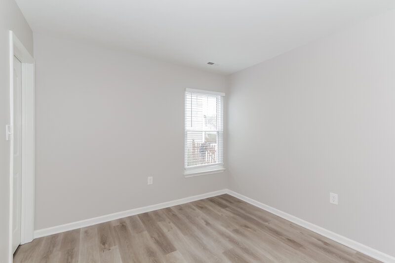2,130/Mo, 10129 Green Hedge Ave Charlotte, NC 28269 Bedroom View 2