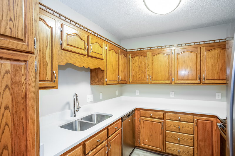 2,030/Mo, 6009 Burnt Mill Run Matthews, NC 28104 Misc View 4