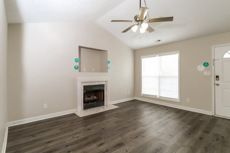 1,600/Mo, 2701 Brook Ridge Dr Bessemer City, NC 28016 Living Room View