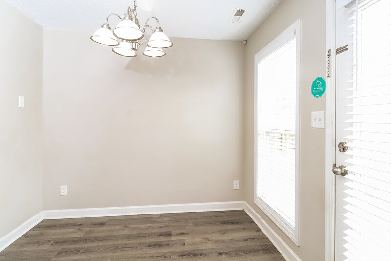 1,600/Mo, 2701 Brook Ridge Dr Bessemer City, NC 28016 Dining Room View