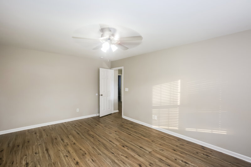 1,925/Mo, 2894 Deep Cove Dr NW Concord, NC 28027 Main Bedroom View 2