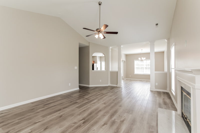 2,360/Mo, 11433 Chapeclane Rd Charlotte, NC 28278 Misc View 5