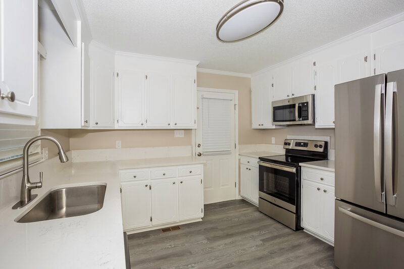 2,285/Mo, 1003 Wentworth Dr Kannapolis, NC 28081 Kitchen View