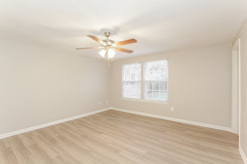 1,950/Mo, 10809 Balbriggan Ct Charlotte, NC 28262 Main Bedroom View 2