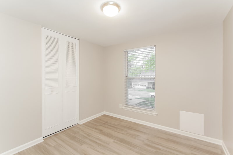1,950/Mo, 10809 Balbriggan Ct Charlotte, NC 28262 Bedroom View