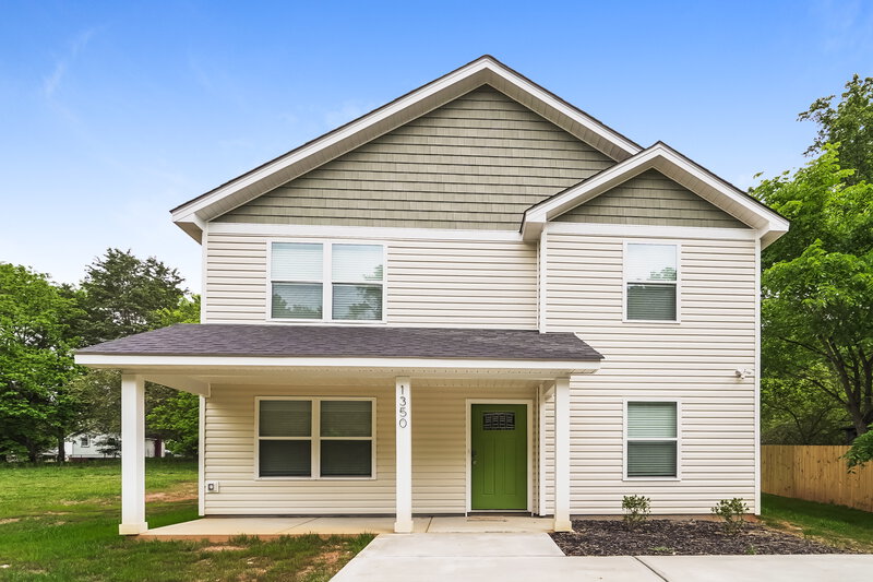 2,120/Mo, 1350 Mason St Unit 272 Kannapolis, NC 28081 External View