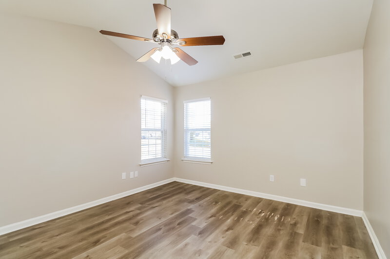 1,690/Mo, 4703 Tumbleweed Ct Charlotte, NC 28208 Main Bedroom View