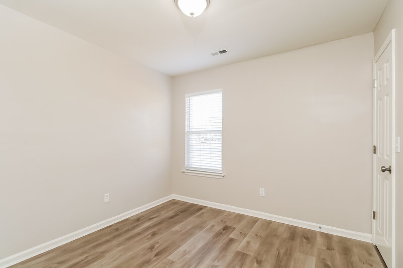 1,690/Mo, 4703 Tumbleweed Ct Charlotte, NC 28208 Bedroom View 2