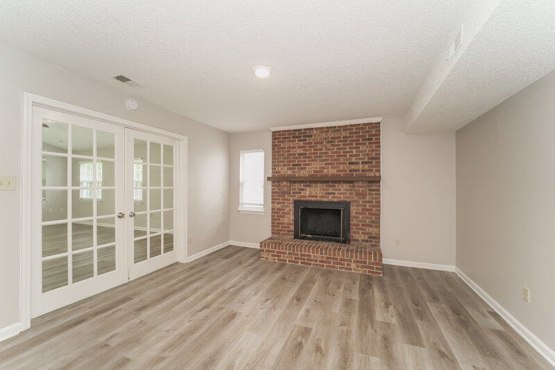 4,480/Mo, 605 Bundy Cir Charlotte, NC 28211 Living Room View