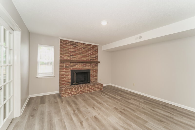 4,480/Mo, 605 Bundy Cir Charlotte, NC 28211 Living Room View 2