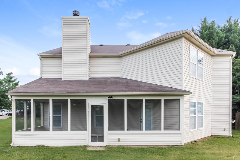 1,965/Mo, 914 Poplar Forest Rdg Clover, SC 29710 Rear View