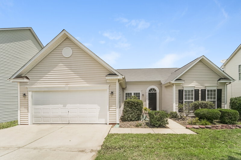 2,095/Mo, 3416 Stoney Garden Dr Charlotte, NC 28269 External View