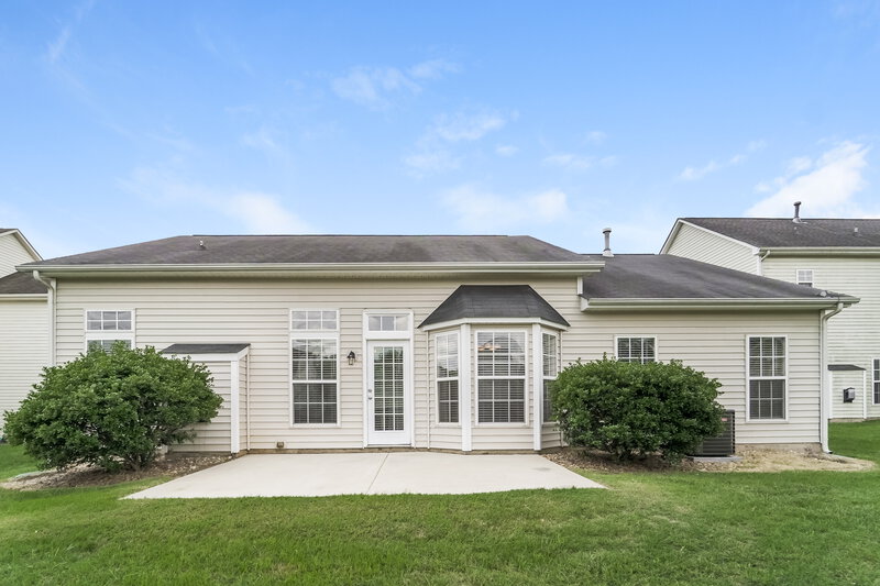 2,095/Mo, 3416 Stoney Garden Dr Charlotte, NC 28269 Rear View