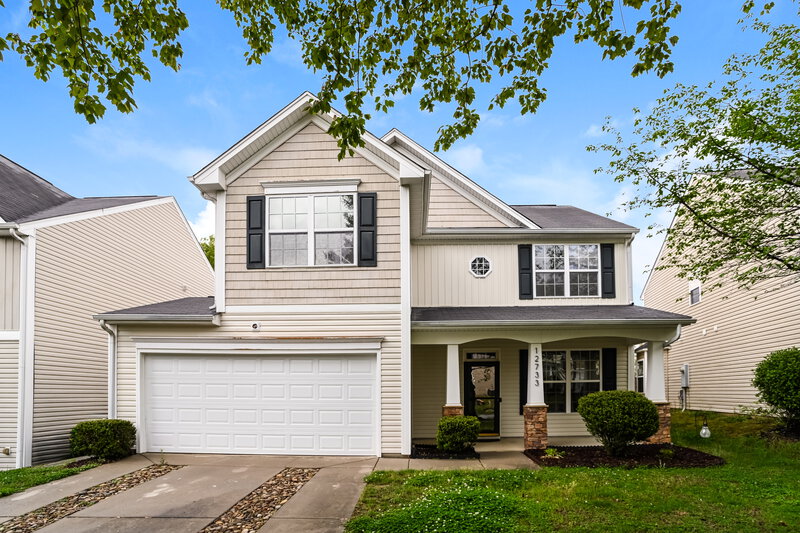 1,995/Mo, 12733 Alvin Woods Dr Charlotte, NC 28214 External View