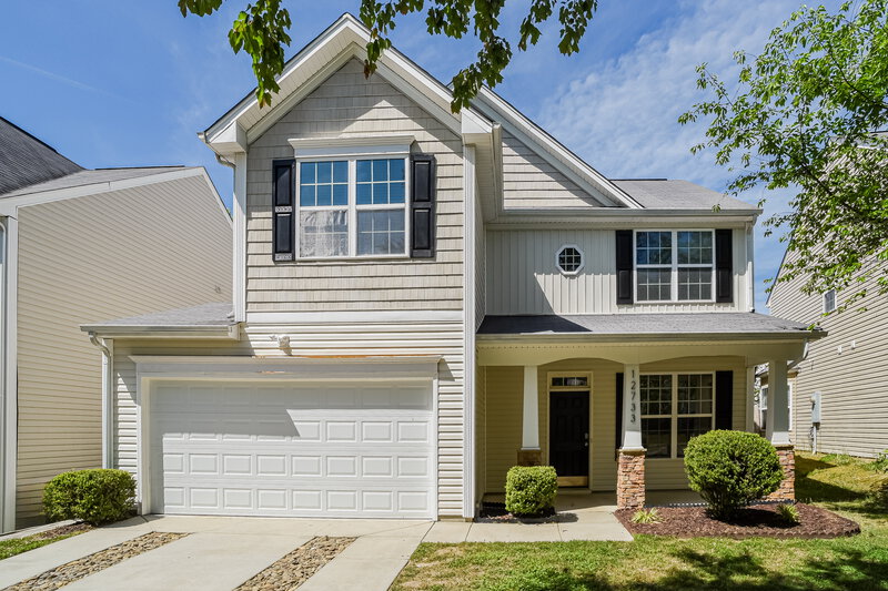 2,075/Mo, 12733 Alvin Woods Dr Charlotte, NC 28214 External View