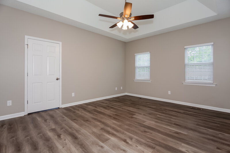 2,060/Mo, 4047 River Falls Dr Lowell, NC 28098 Main Bedroom View