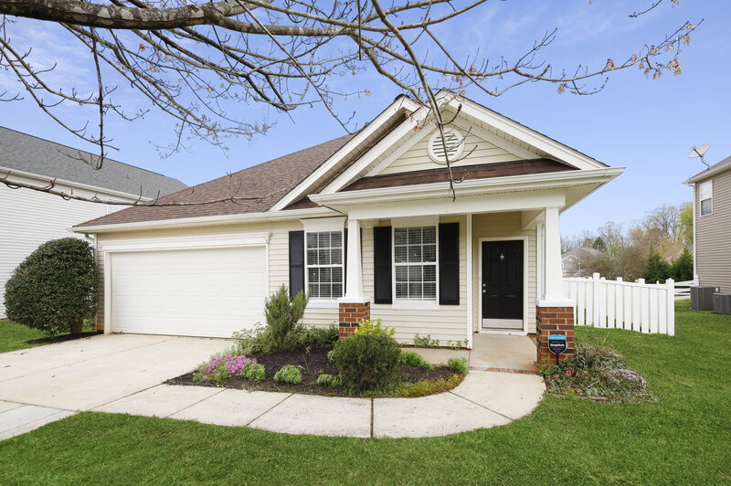 2,160/Mo, 4023 Linville Falls Ln Monroe, NC 28110 External View