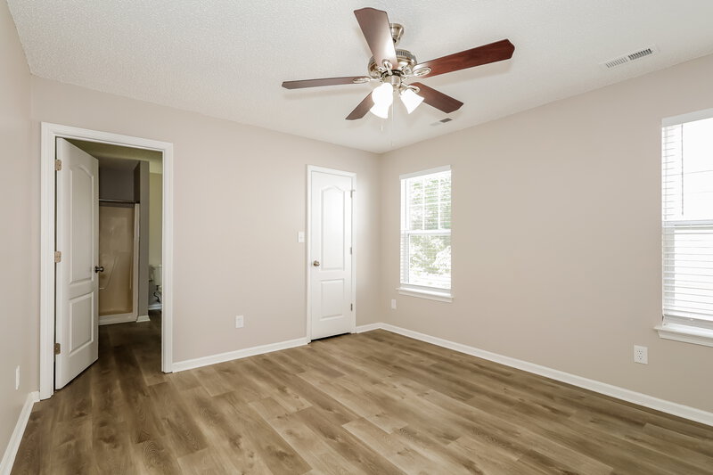 2,270/Mo, 1036 Crestdale Crossing Dr Matthews, NC 28105 Main Bedroom View