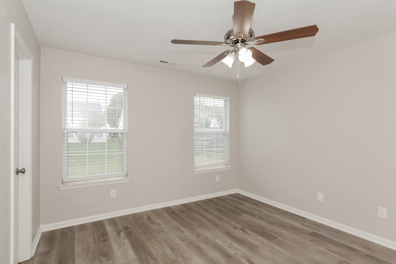 1,760/Mo, 8514 Redstone View Dr Charlotte, NC 28269 Misc View 6