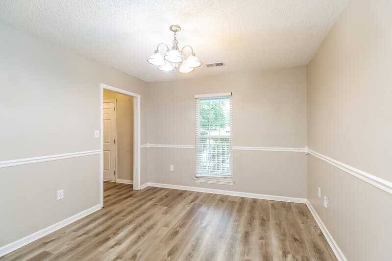 1,980/Mo, 10641 Starwood Ave Unit 9 Charlotte, NC 28215 Dining Room View