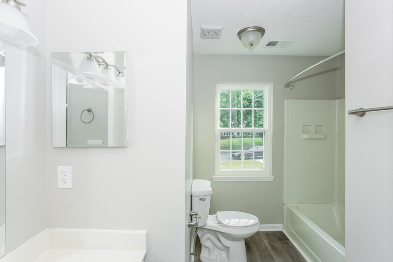 2,720/Mo, 10641 Starwood Ave Unit 9 Charlotte, NC 28215 Misc View 15