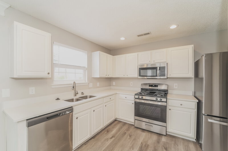 1,935/Mo, 10315 Wakerobin Ln Charlotte, NC 28213 Misc View 4