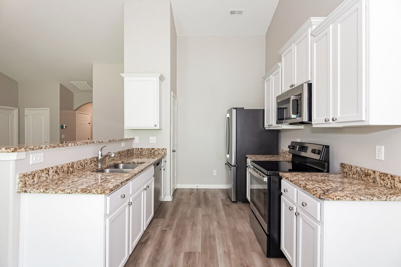 1,750/Mo, 845 Joselynn Dr Gastonia, NC 28054 Kitchen View