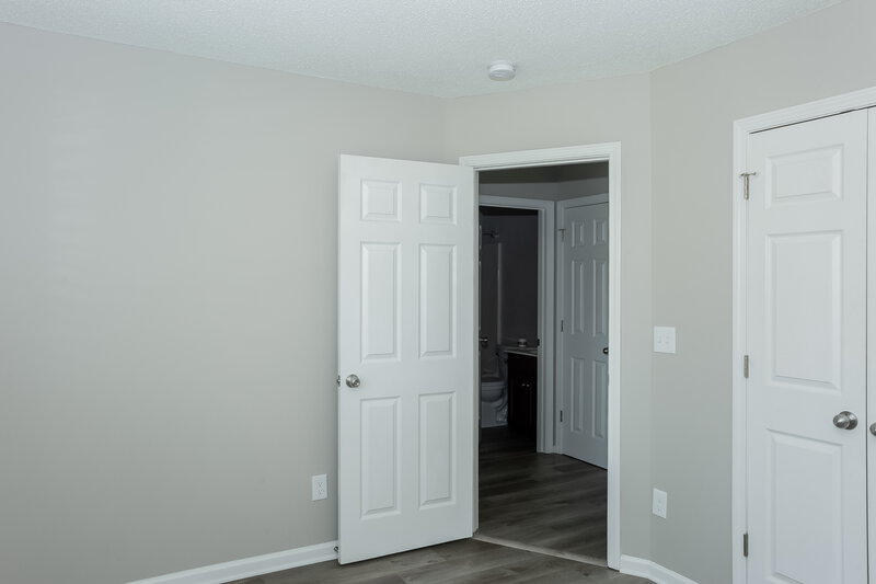 2,990/Mo, 1004 Ayrshire Ln Dallas, NC 28034 Bedroom View 2