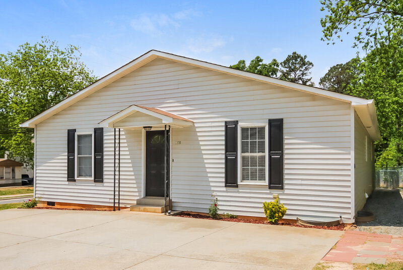 1,630/Mo, 127 S Sherrill St Mooresville, NC 28115 Misc View