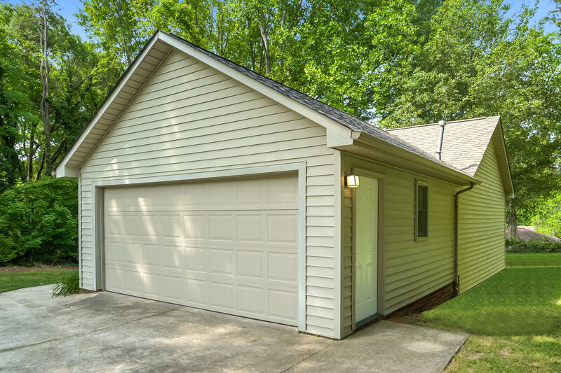 1,845/Mo, 6262 Morehead Rd Harrisburg, NC 28075 Front View 2