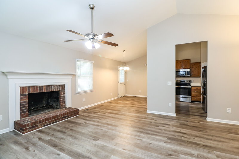 1,905/Mo, 6262 Morehead Rd Harrisburg, NC 28075 Misc View 3