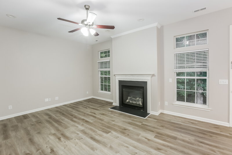 1,985/Mo, 12018 Cheviott Hill Ln Charlotte, NC 28213 Living Room View