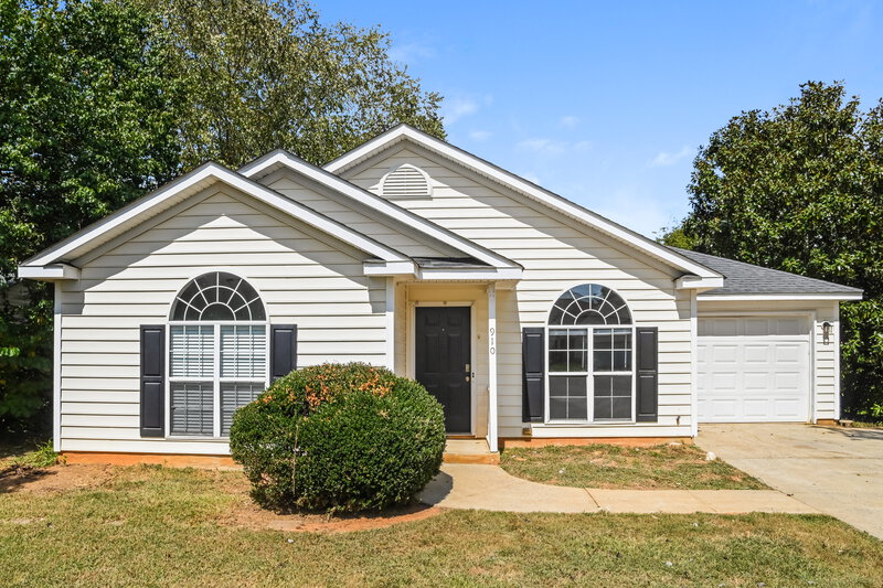 2,410/Mo, 910 Milkfarm Ct Monroe, NC 28110 External View