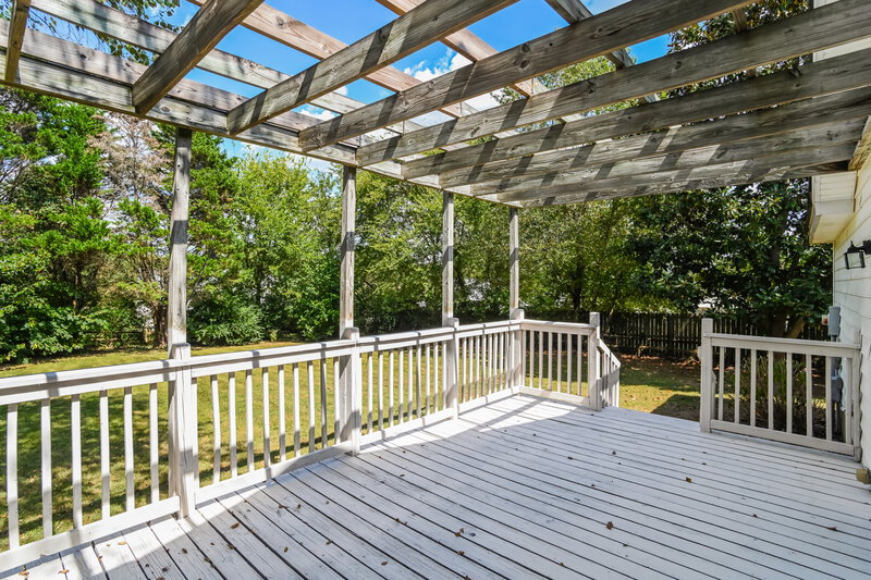 2,410/Mo, 910 Milkfarm Ct Monroe, NC 28110 Deck View
